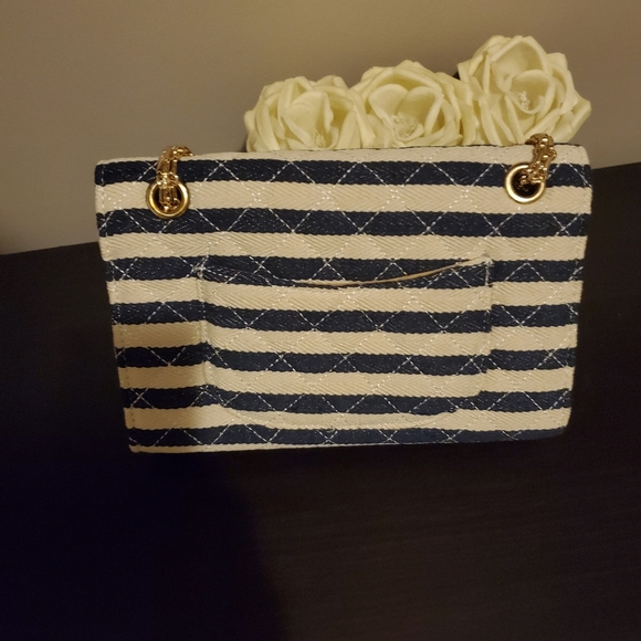 Fabric Striped  Clutch - Picture 4 of 5